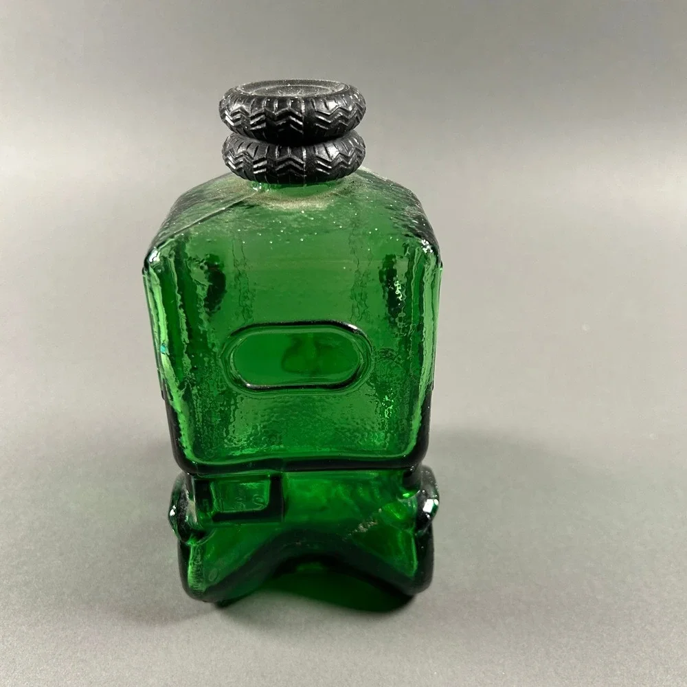 Vintage Green Glass Antique Car Decanter Made in Italy Depose Barware Stopper